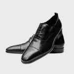 Chaussure de ville en noir très classe chez SENFRIPE.