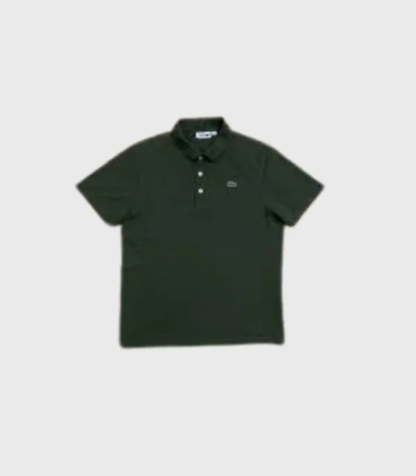 Lacoste noir très classe de second main chez SENFRIPE.